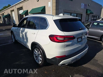 2022 BMW X5 Sports Activity Vehicle xDrive40i - miniatura 2