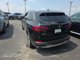 2022 BMW X5 Sports Activity Vehicle xDrive40i - miniatura 2
