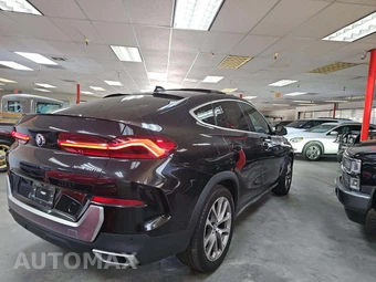 2022 BMW X6 Sports Activity Coupe xDrive40i - miniatura 3