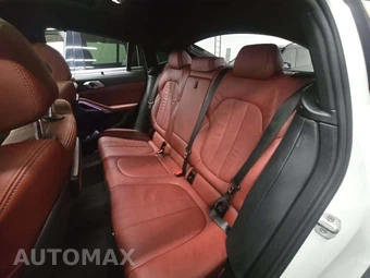 2022 BMW X6 Sports Activity Coupe xDrive40i - miniatura 13