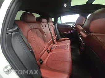 2022 BMW X6 Sports Activity Coupe xDrive40i - miniatura 16
