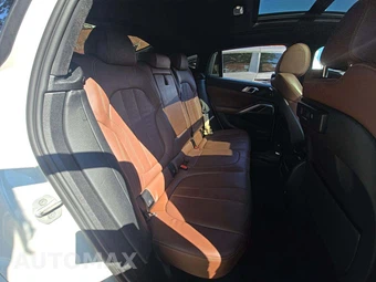 2022 BMW X6 Sports Activity Coupe xDrive40i M SPORT LINE - miniatura 16
