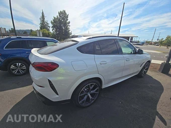 2022 BMW X6 Sports Activity Coupe xDrive40i M SPORT LINE - miniatura 3
