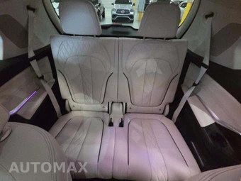 2022 BMW X7 Sports Activity Vehicle ALPINA XB7 - miniatura 14