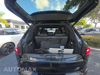 2022 BMW X7 Sports Activity Vehicle ALPINA XB7 - miniatura 15