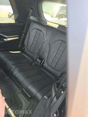 2022 BMW X7 Sports Activity Vehicle M50i - miniatura 14