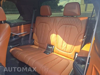 2022 BMW X7 Sports Activity Vehicle M50i - miniatura 14