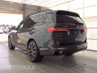2022 BMW X7 Sports Activity Vehicle M50i - miniatura 8