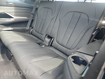 2022 BMW X7 Sports Activity Vehicle M50i - miniatura 14