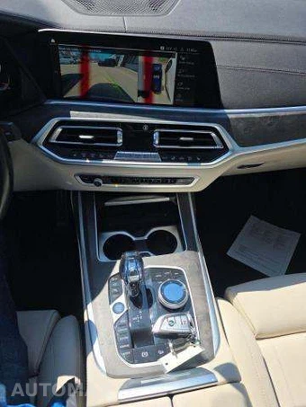 2022 BMW X7 Sports Activity Vehicle M50i - miniatura 10