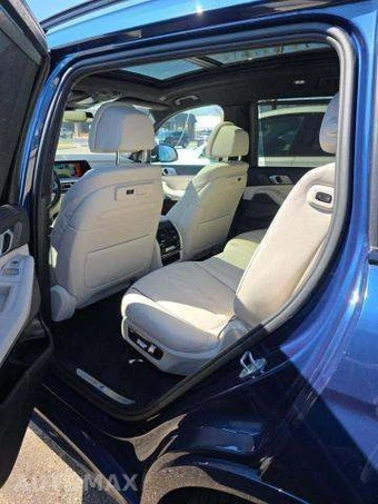 2022 BMW X7 Sports Activity Vehicle M50i - miniatura 13