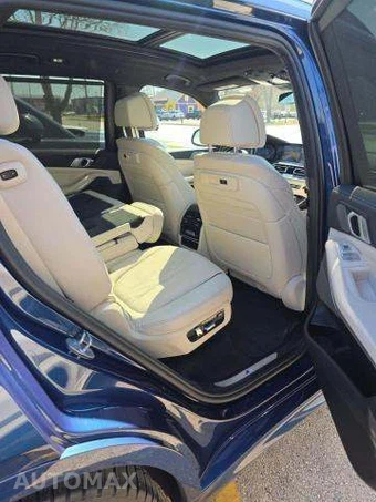 2022 BMW X7 Sports Activity Vehicle M50i - miniatura 17