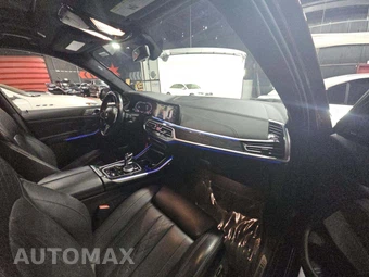 2022 BMW X7 Sports Activity Vehicle M50i - miniatura 20