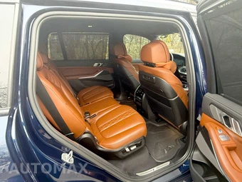 2022 BMW X7 Sports Activity Vehicle M50i - miniatura 17