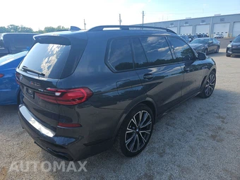 2022 BMW X7 Sports Activity Vehicle M50i - miniatura 4