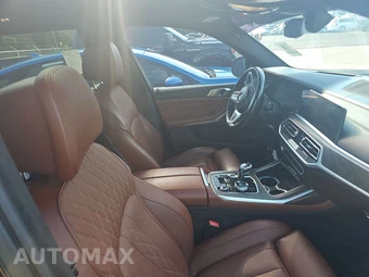 2022 BMW X7 Sports Activity Vehicle M50i - miniatura 8