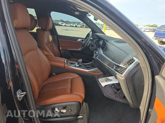 2022 BMW X7 Sports Activity Vehicle M50i - miniatura 8