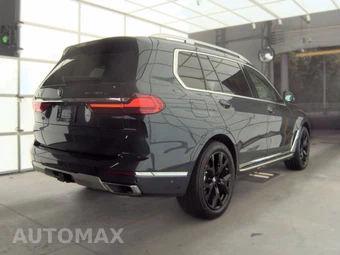 2022 BMW X7 Sports Activity Vehicle xDrive40i - miniatura 4