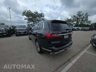 2022 BMW X7 Sports Activity Vehicle xDrive40i - miniatura 2
