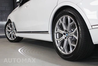 2022 BMW X7 Sports Activity Vehicle xDrive40i - miniatura 17