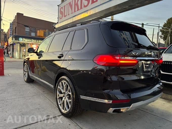 2022 BMW X7 Sports Activity Vehicle xDrive40i - miniatura 9
