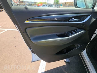 2022 Buick Enclave Premium 1SN – miniatura 9