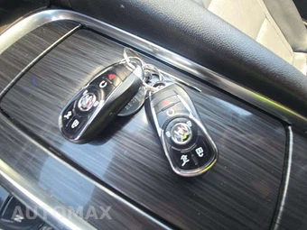 2022 Buick Enclave Premium 1SN – miniatura 8