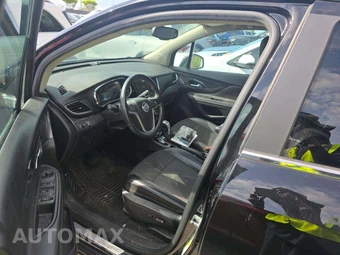2022 Buick Encore Preferred 1SB - miniatura 6