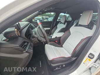 2022 Cadillac CT4-V Blackwing 1SP - miniatura 3