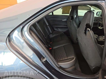 2022 Cadillac CT4-V Blackwing 1SP - miniatura 13