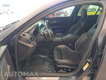 2022 Cadillac CT4-V Blackwing 1SP - miniatura 3
