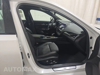 2022 Cadillac CT5 Sport - miniatura 8