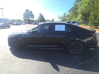 2022 Cadillac CT5-V Blackwing 1SV - miniatura 3