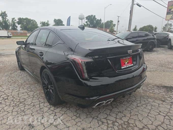2022 Cadillac CT5 V-Series - miniatura 2