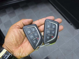 2022 Cadillac Escalade ESV Luxury 1SA - miniatura 8