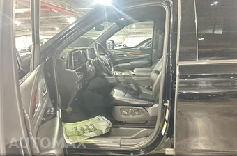 2022 Cadillac Escalade ESV Luxury 1SA - miniatura 16