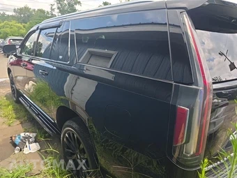 2022 Cadillac Escalade ESV Premium Luxury 1SB - miniatura 6