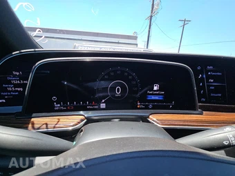 2022 Cadillac Escalade Luxury 1SA - miniatura 12