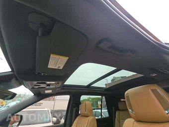 2022 Cadillac Escalade Sport 1SC - miniatura 11