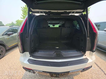 2022 Cadillac Escalade Sport Platinum 1SH - miniatura 15