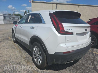 2022 Cadillac XT4 Luxury 1SC - miniatura 2