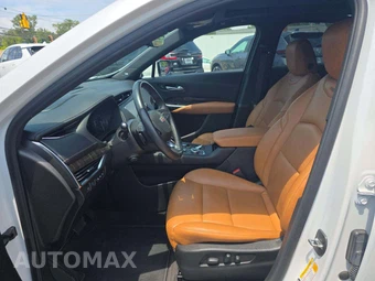 2022 Cadillac XT4 Premium Luxury 1SE - miniatura 3