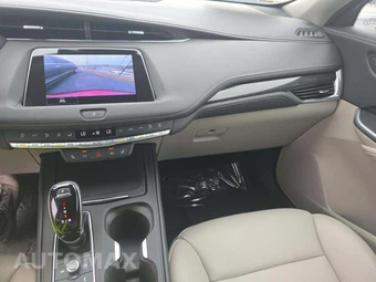 2022 Cadillac XT4 Premium Luxury 1SE - miniatura 10