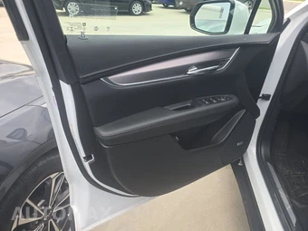 2022 Cadillac XT5 Luxury 1SA - miniatura 9