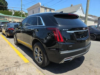 2022 Cadillac XT5 Premium Luxury 1SD - miniatura 6