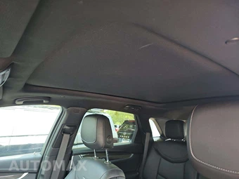 2022 Cadillac XT5 Sport - miniatura 11