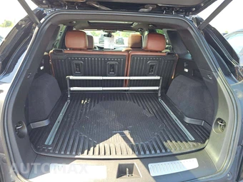 2022 Cadillac XT5 Sport - miniatura 14