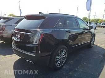 2022 Cadillac XT5 Sport - miniatura 3