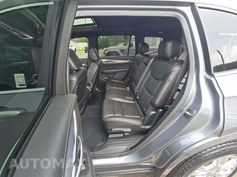 2022 Cadillac XT6 Luxury 1SA - miniatura 10