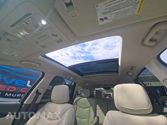 2022 Cadillac XT6 Premium Luxury 1SC - miniatura 8